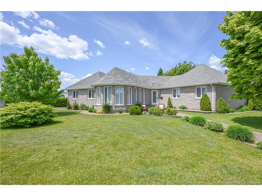 









3353


rue Centenaire

ST,
Tracadie,




NB
E1X 1A6

