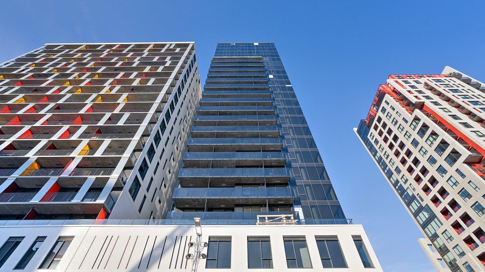 









1


Boul. De Maisonneuve O.

, 1003,
Montréal (Ville-Marie),




QC
H2X0E3


