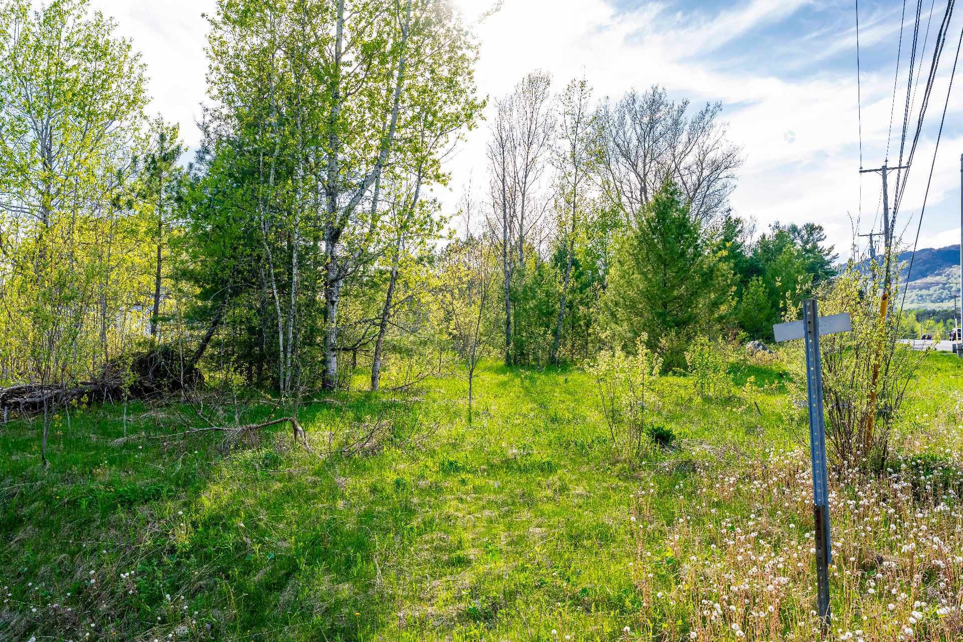 












Rue Principale O.

,
Magog,







QC
J1X7Y7

