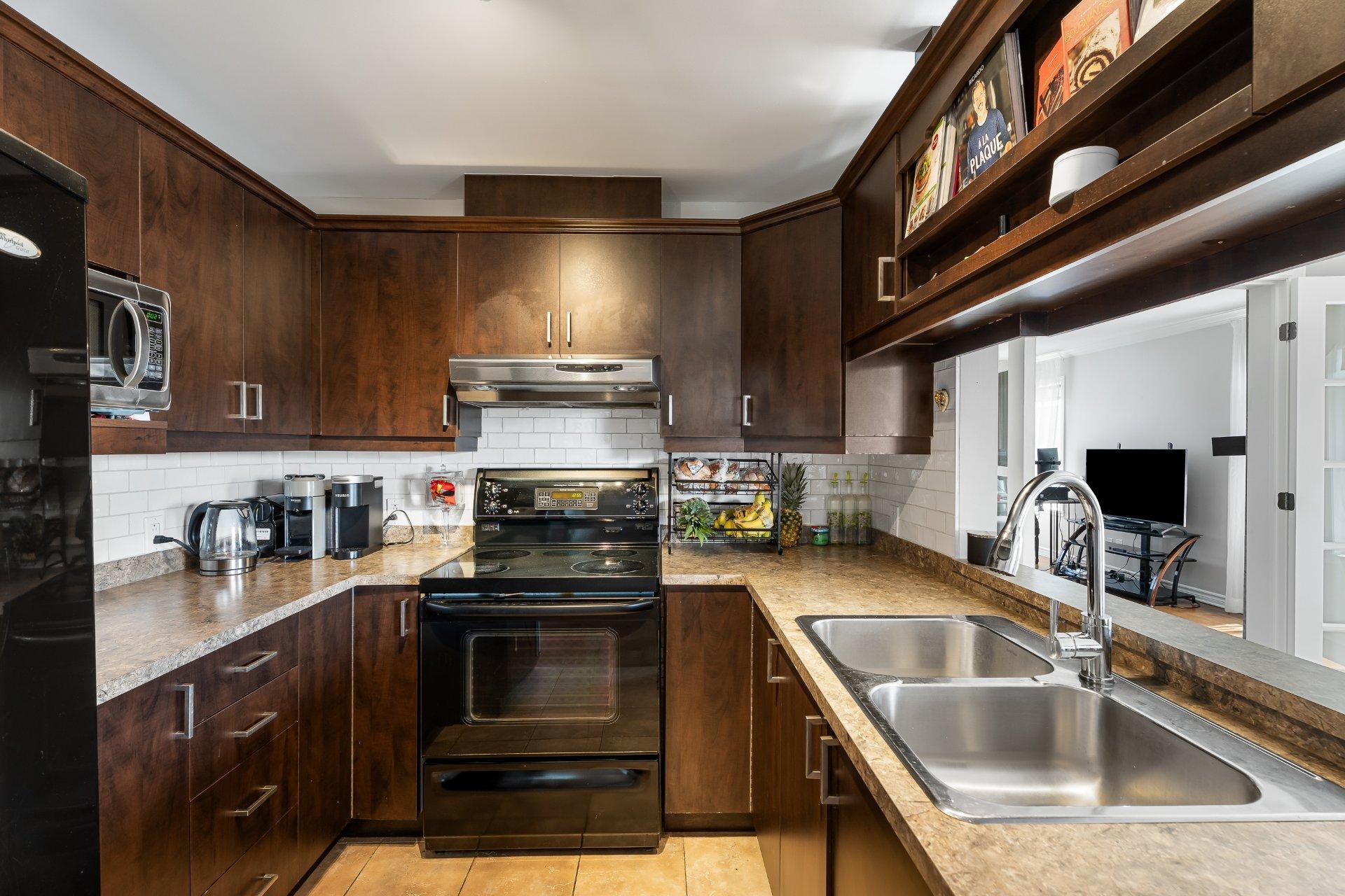 









50


37e Avenue E.

, 105,
Blainville,




QC
J7C5Z5

