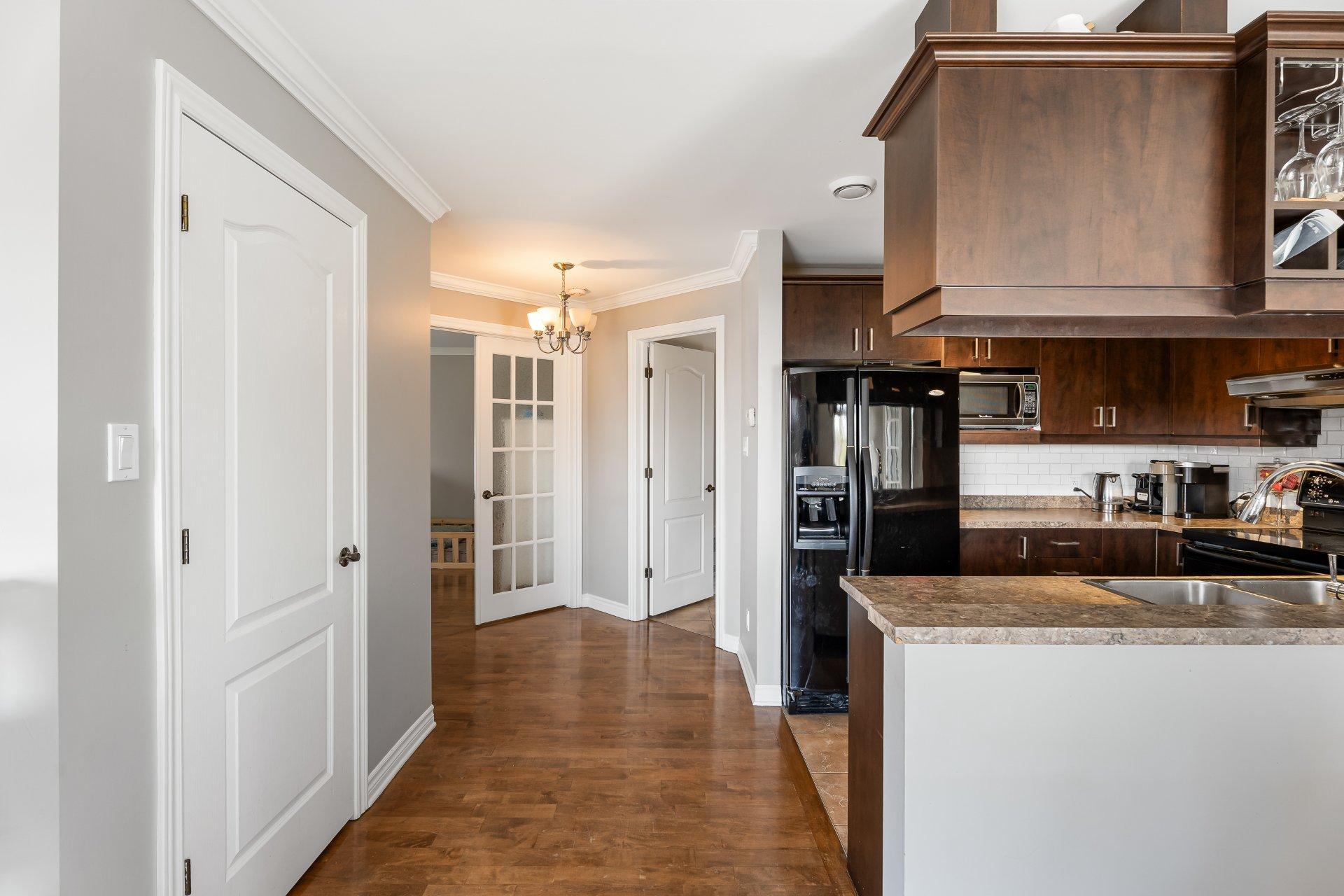 









50


37e Avenue E.

, 105,
Blainville,




QC
J7C5Z5

