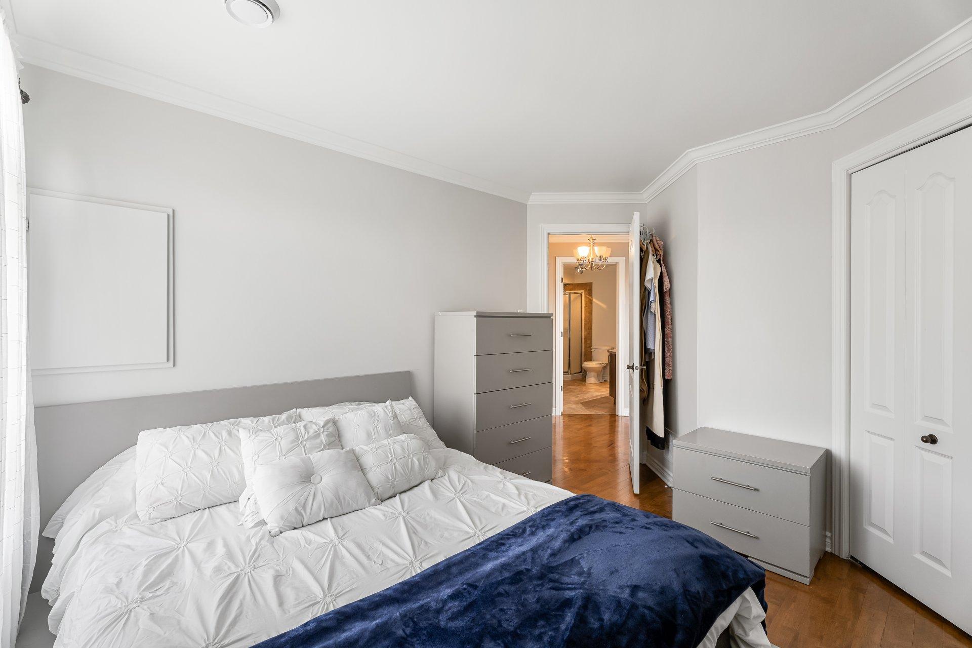 









50


37e Avenue E.

, 105,
Blainville,




QC
J7C5Z5

