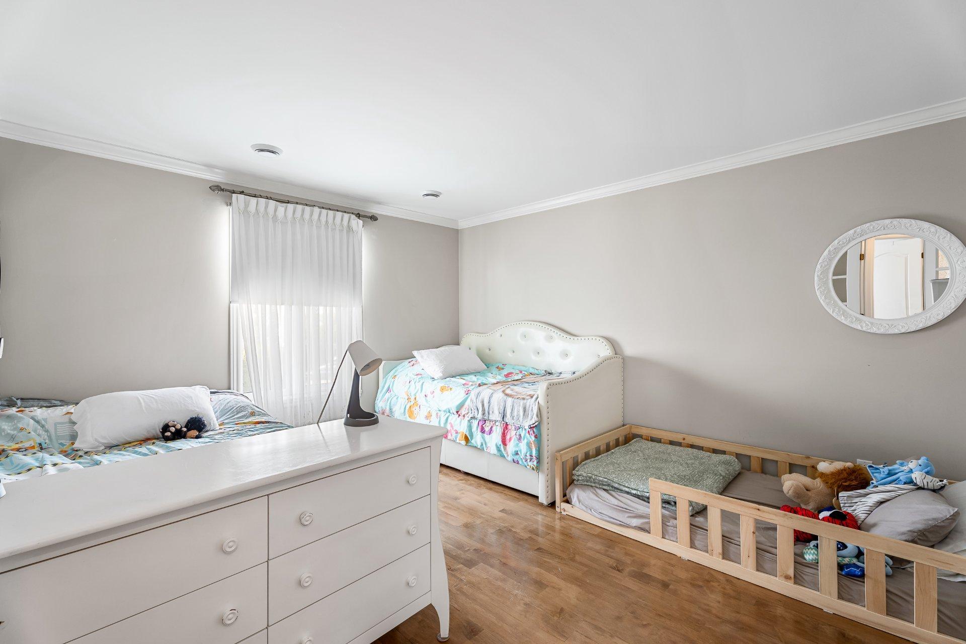 









50


37e Avenue E.

, 105,
Blainville,




QC
J7C5Z5

