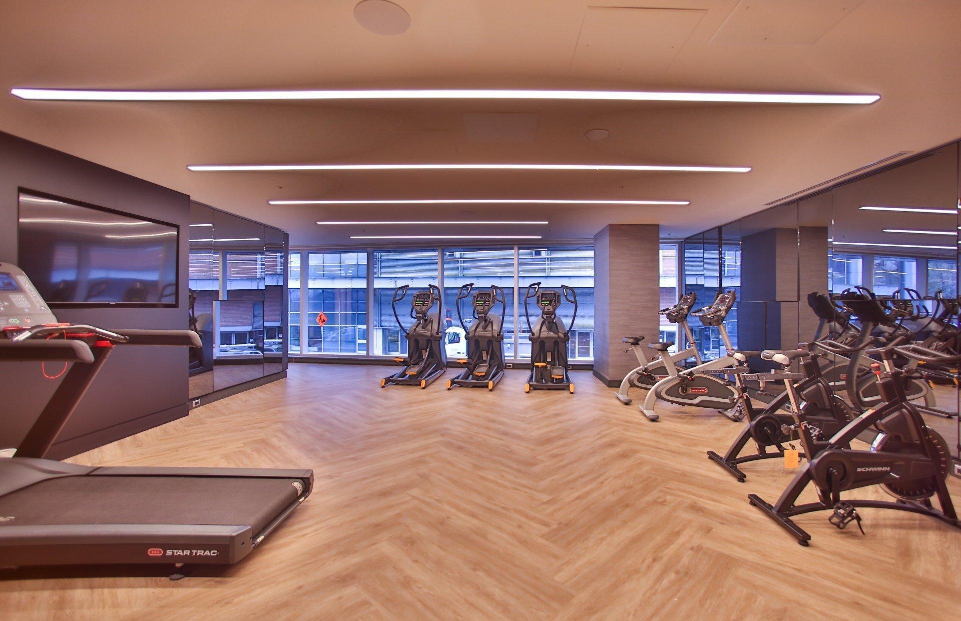 









1288


Rue St-Antoine O.

, 5106,
Montréal (Ville-Marie),




QC
H3C0X6

