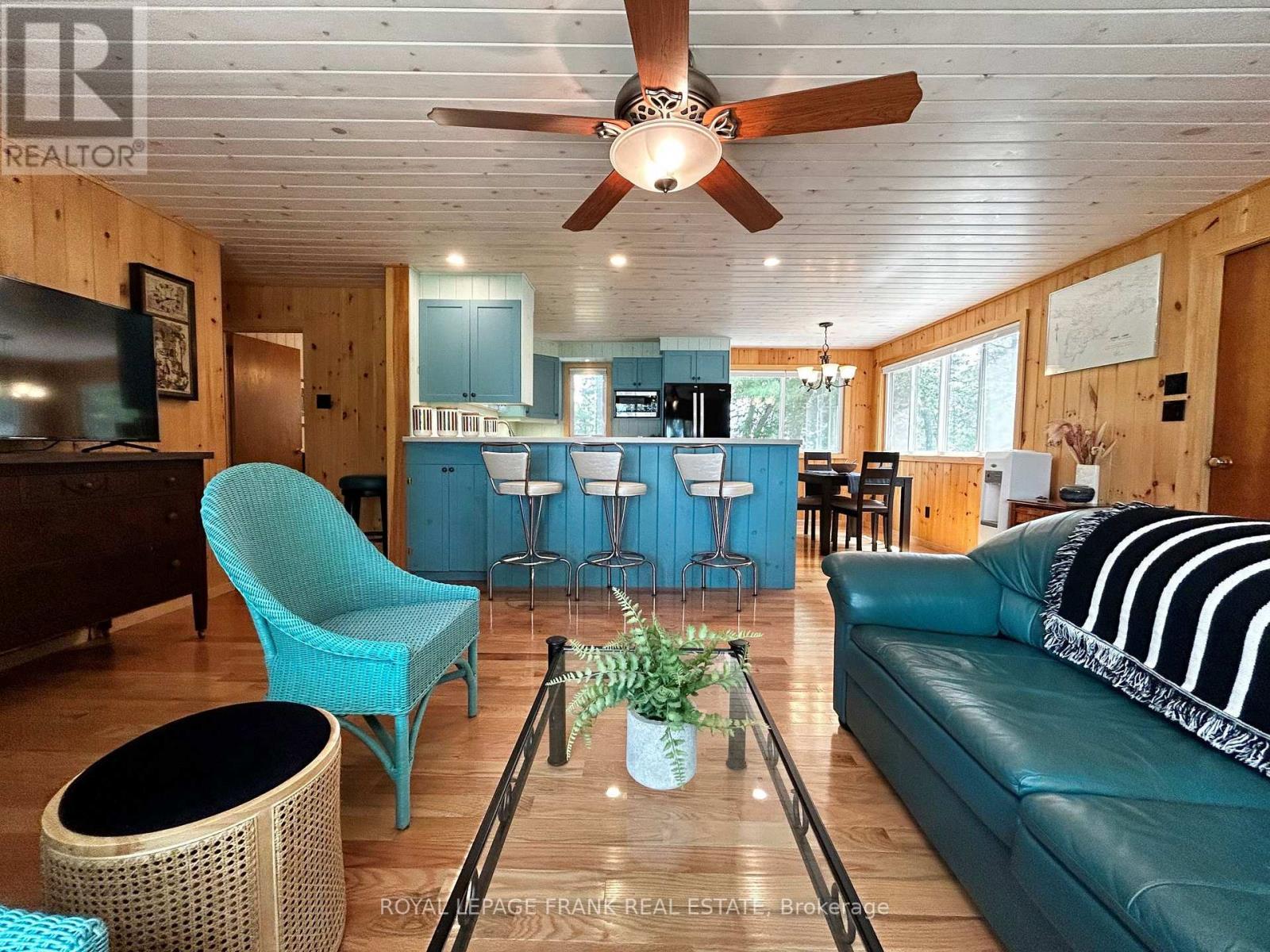 












2295 STONY LAKE ISL 17

,
North Kawartha,




Ontario
K0L2H0


