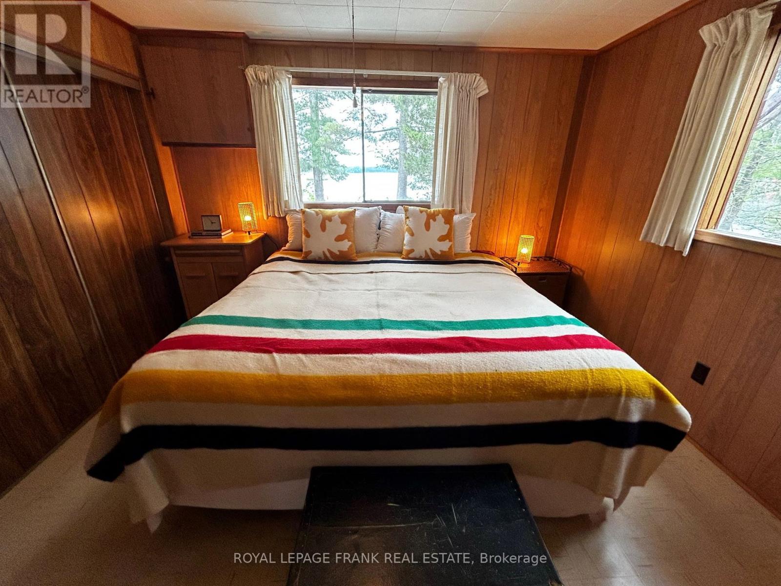 












2295 STONY LAKE ISL 17

,
North Kawartha,




Ontario
K0L2H0

