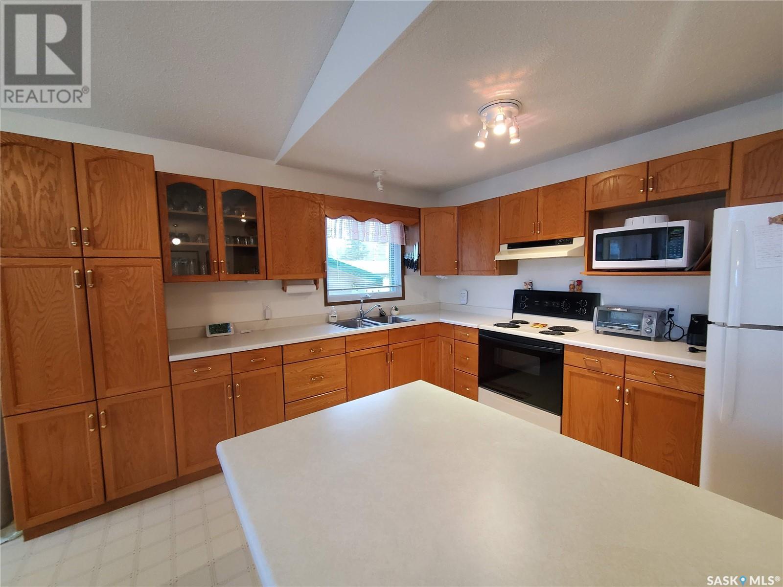 












905 Togo AVENUE

,
Kamsack,




Saskatchewan
S0A1S0

