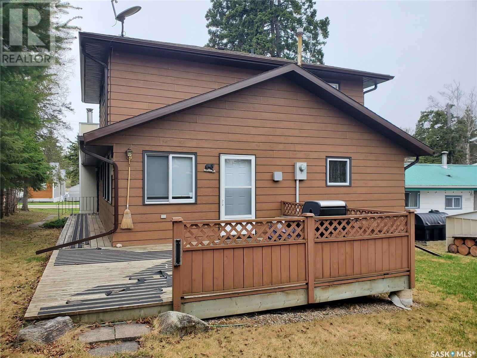 












905 Togo AVENUE

,
Kamsack,




Saskatchewan
S0A1S0

