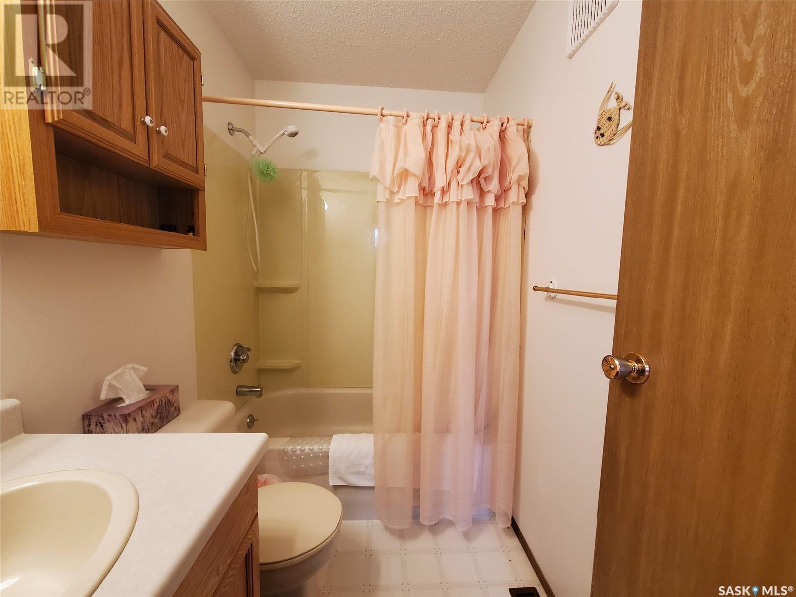 












905 Togo AVENUE

,
Kamsack,




Saskatchewan
S0A1S0

