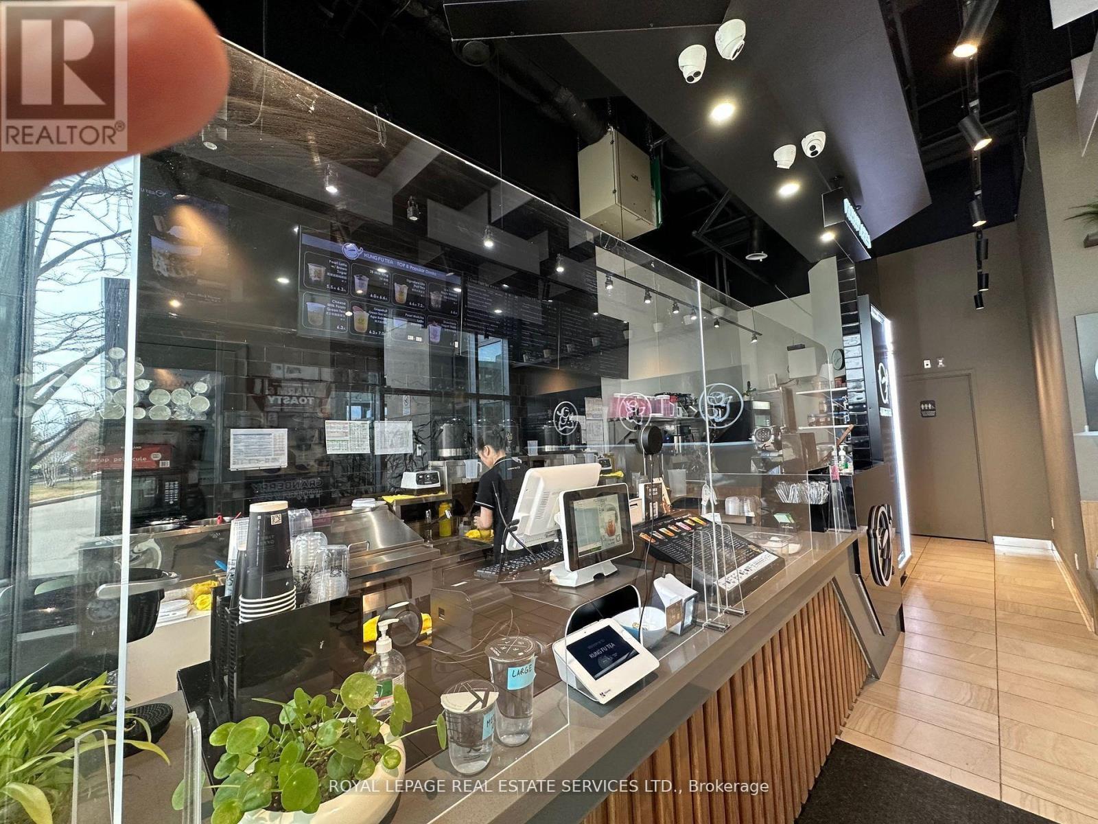












101 - 7163 YONGE STREET

,
Markham,




Ontario
L3T0C8

