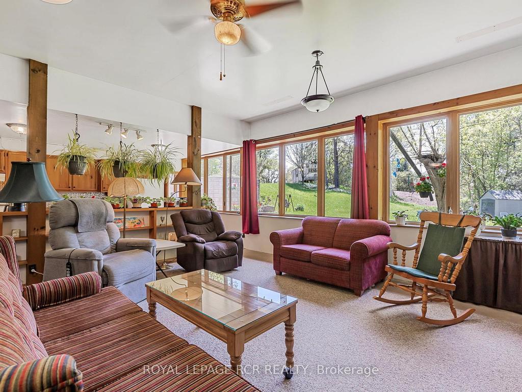 









1092


Ballycroy

Road,
Adjala-Tosorontio,




ON
L0N 1P0

