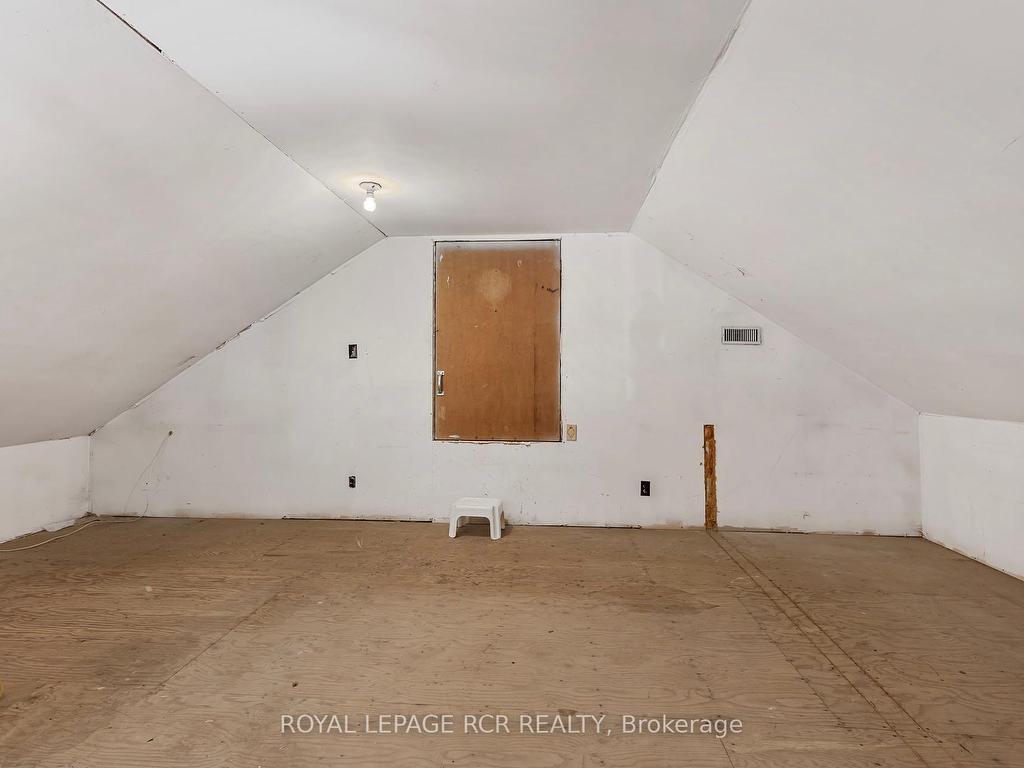









1092


Ballycroy

Road,
Adjala-Tosorontio,




ON
L0N 1P0


