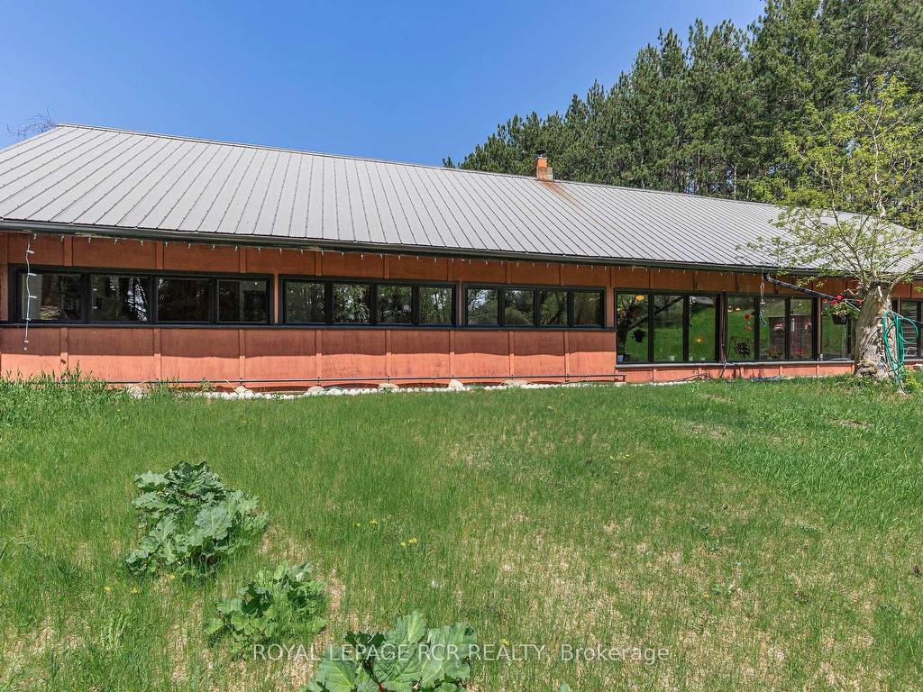 









1092


Ballycroy

Road,
Adjala-Tosorontio,




ON
L0N 1P0

