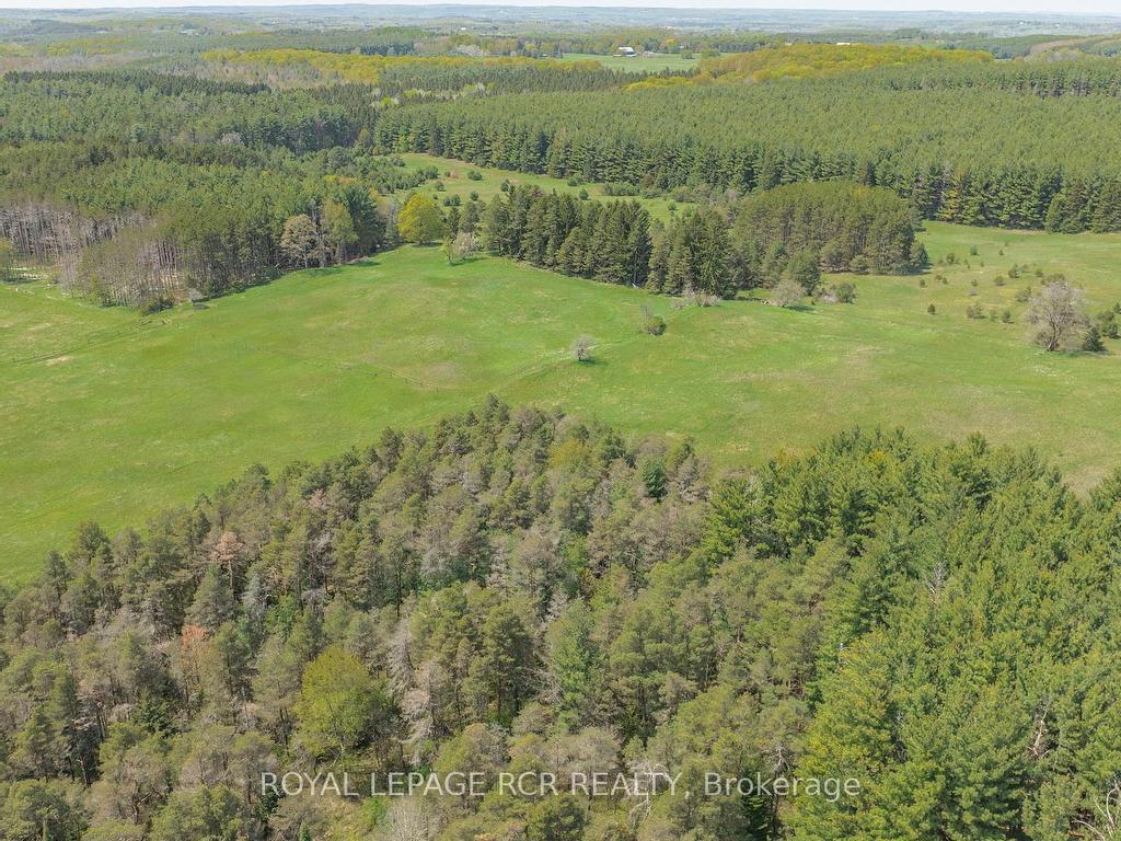 









1092


Ballycroy

Road,
Adjala-Tosorontio,




ON
L0N 1P0

