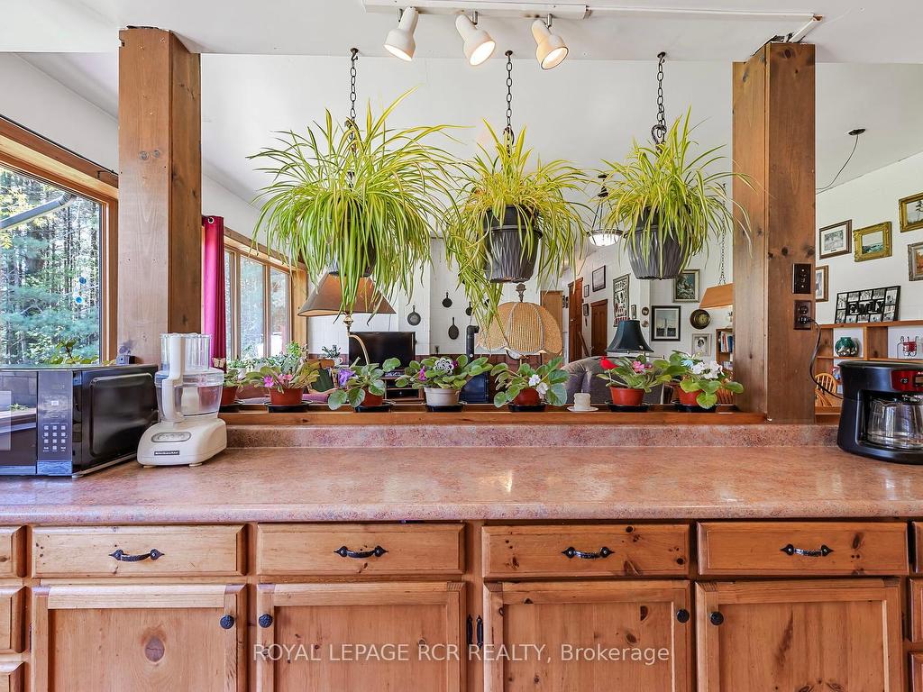 









1092


Ballycroy

Road,
Adjala-Tosorontio,




ON
L0N 1P0


