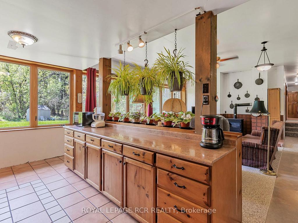 









1092


Ballycroy

Road,
Adjala-Tosorontio,




ON
L0N 1P0

