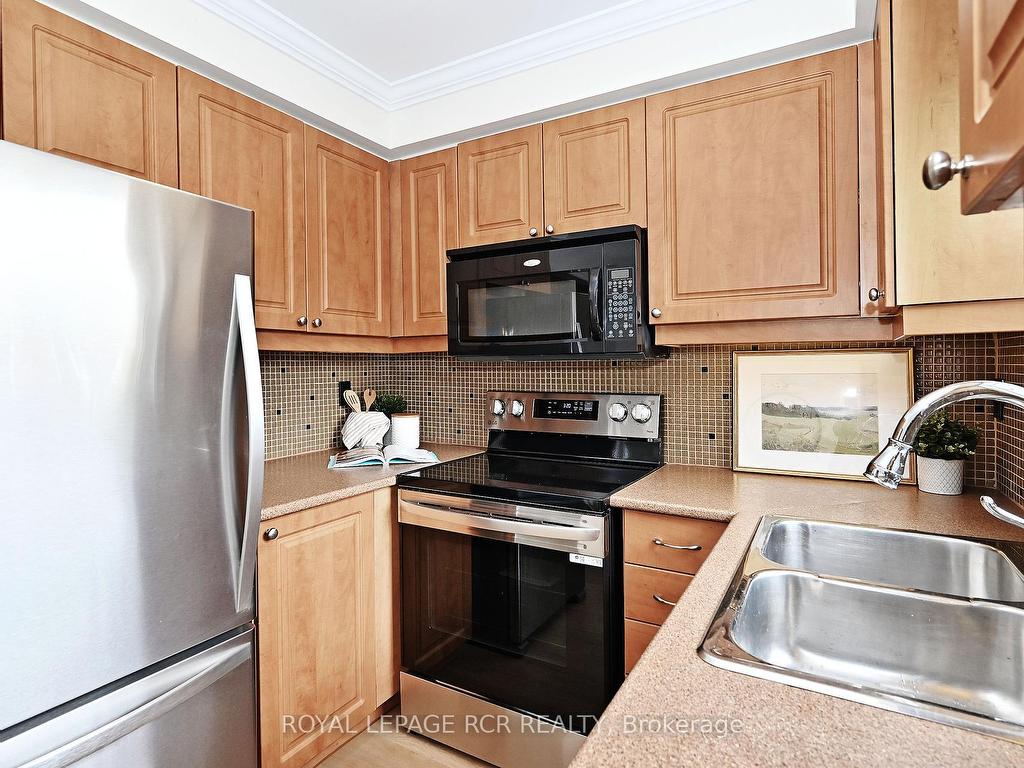 









28


Wyatt

Lane,
Aurora,




ON
L4G 7E4

