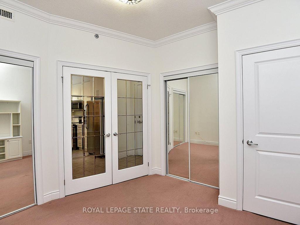 









90


Charlton

Avenue West, 604,
Hamilton,




ON
L8P 0B4

