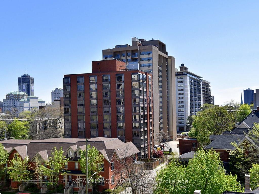 









90


Charlton

Avenue West, 604,
Hamilton,




ON
L8P 0B4

