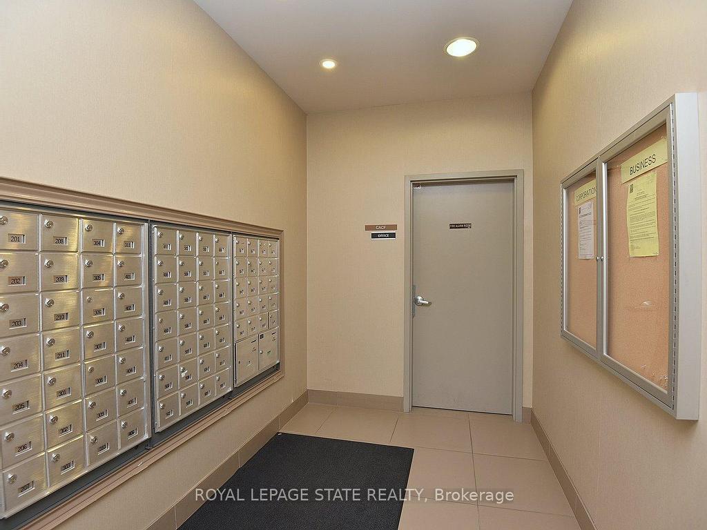 









90


Charlton

Avenue West, 604,
Hamilton,




ON
L8P 0B4

