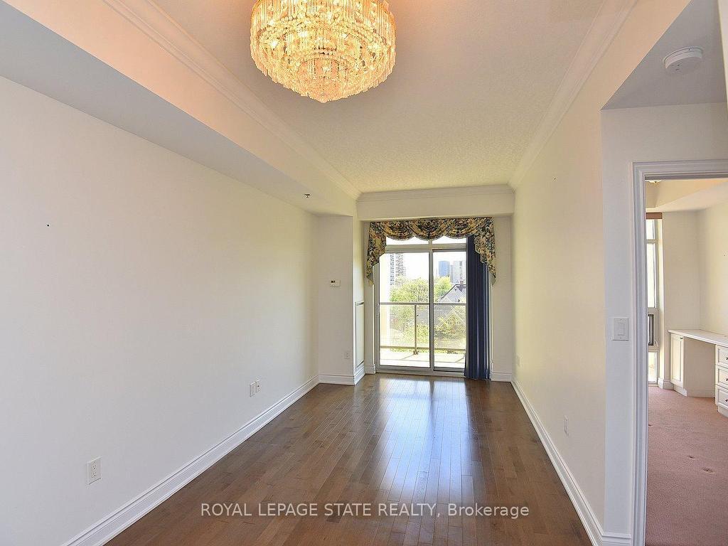 









90


Charlton

Avenue West, 604,
Hamilton,




ON
L8P 0B4

