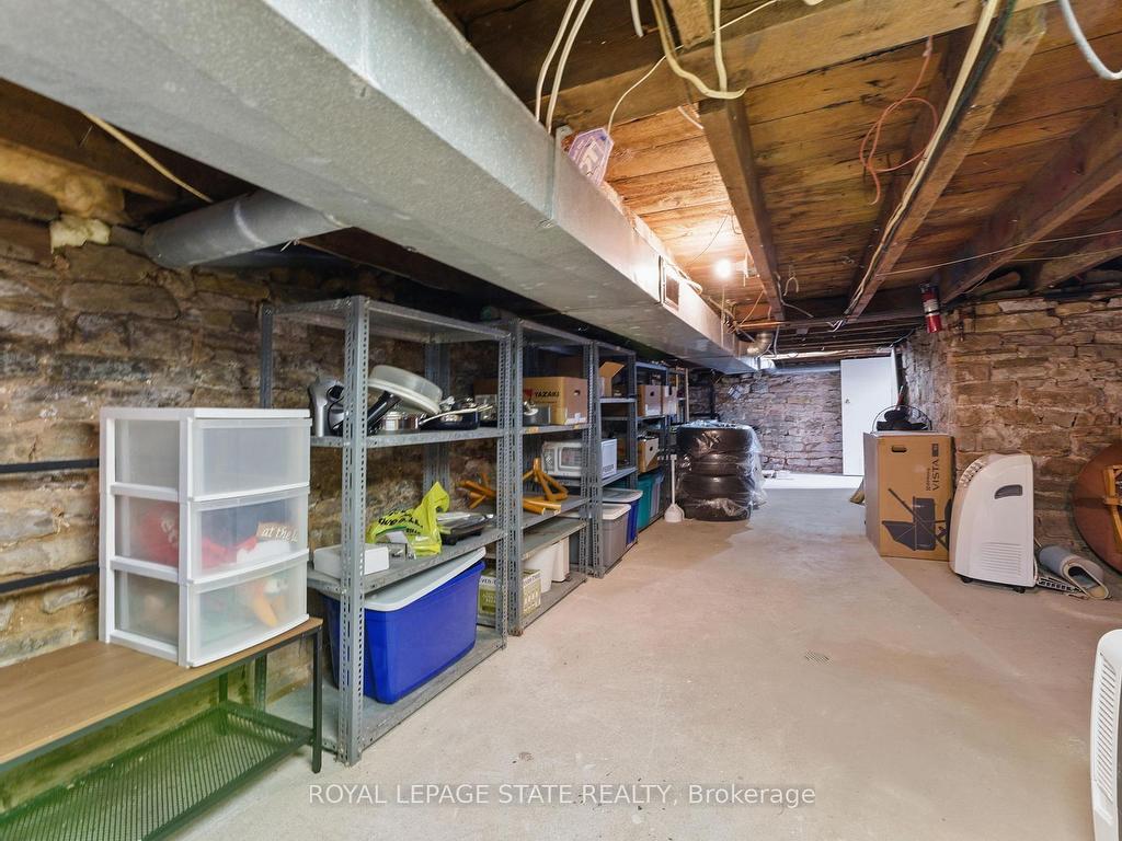 









91


Aurora

Street,
Hamilton,




ON
L8N 2P6

