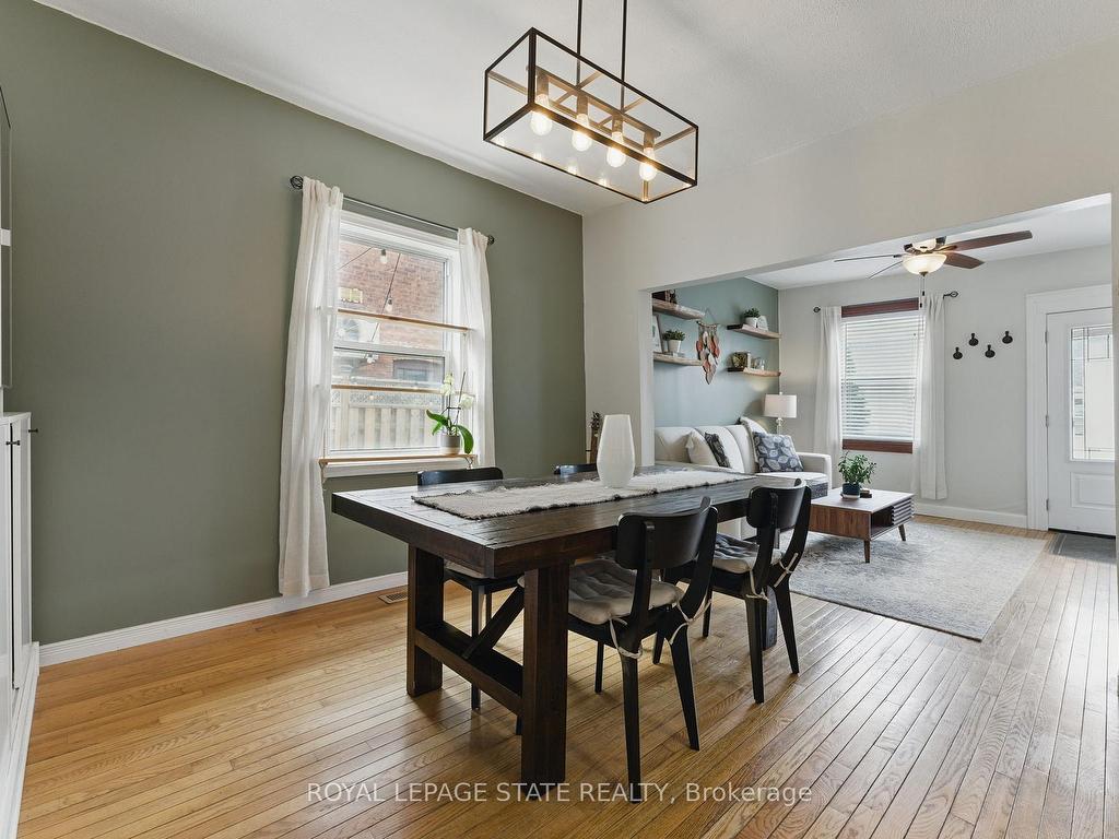 









91


Aurora

Street,
Hamilton,




ON
L8N 2P6


