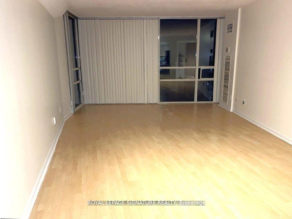 









50


Eglinton

Avenue West, 1010,
Mississauga,




ON
L5R 3P5

