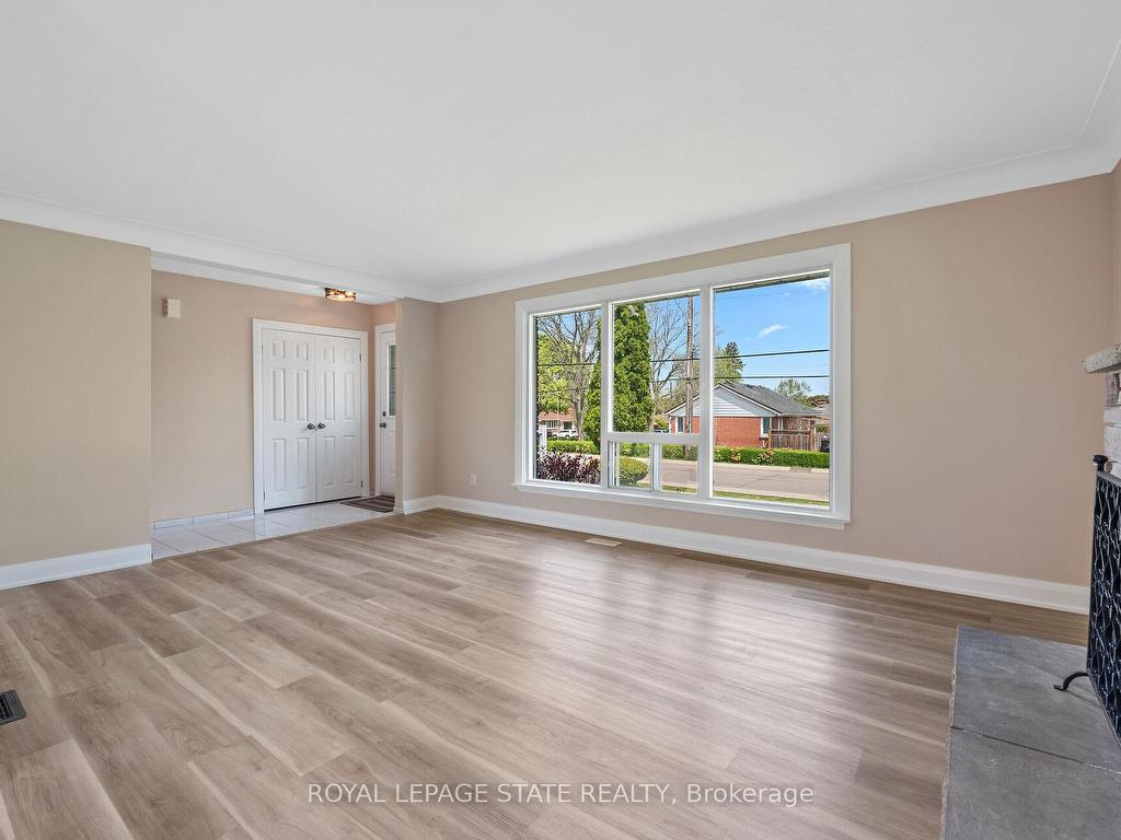 









131


Sanatorium

Road,
Hamilton,




ON
L9C 1Y9

