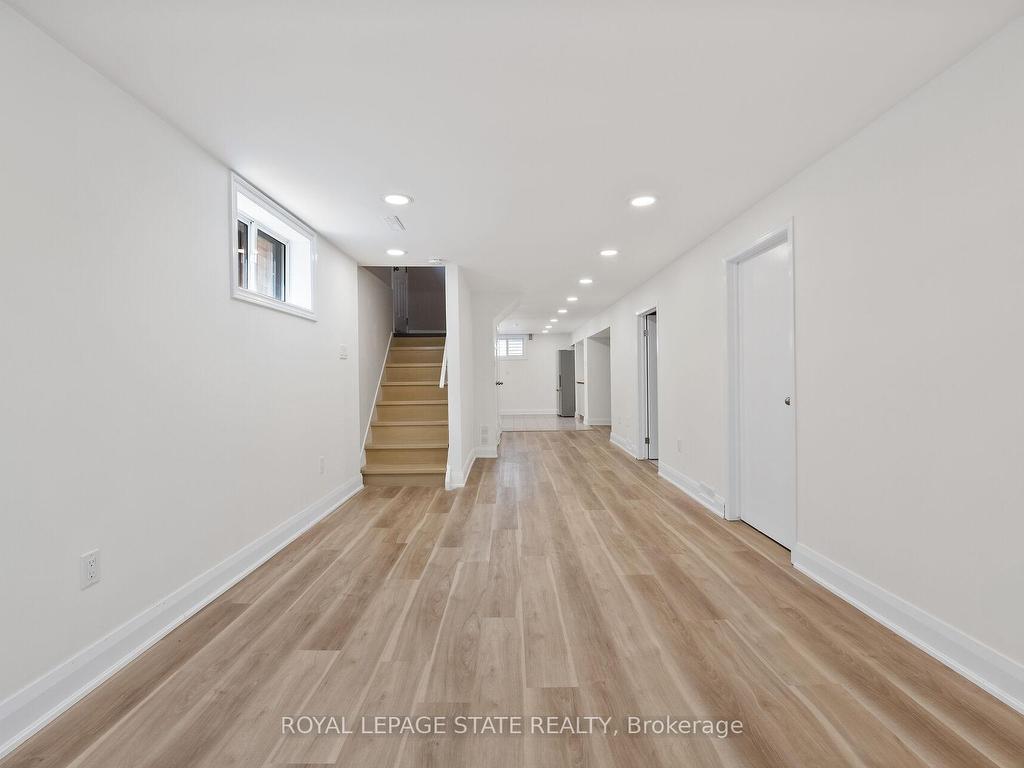 









131


Sanatorium

Road,
Hamilton,




ON
L9C 1Y9

