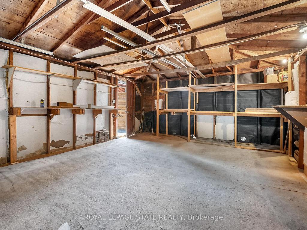 









131


Sanatorium

Road,
Hamilton,




ON
L9C 1Y9

