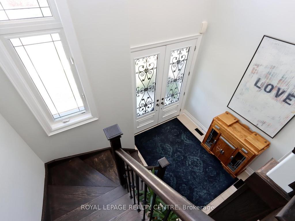 









41


Holt

Drive,
New Tecumseth,




ON
L9R 0H8

