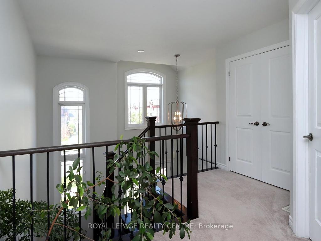 









41


Holt

Drive,
New Tecumseth,




ON
L9R 0H8

