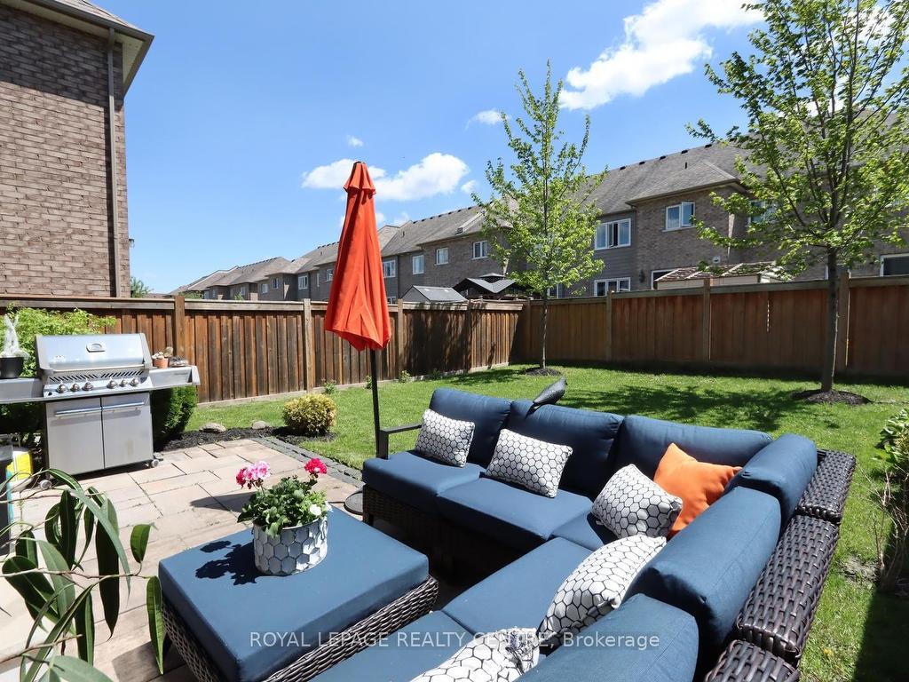 









41


Holt

Drive,
New Tecumseth,




ON
L9R 0H8

