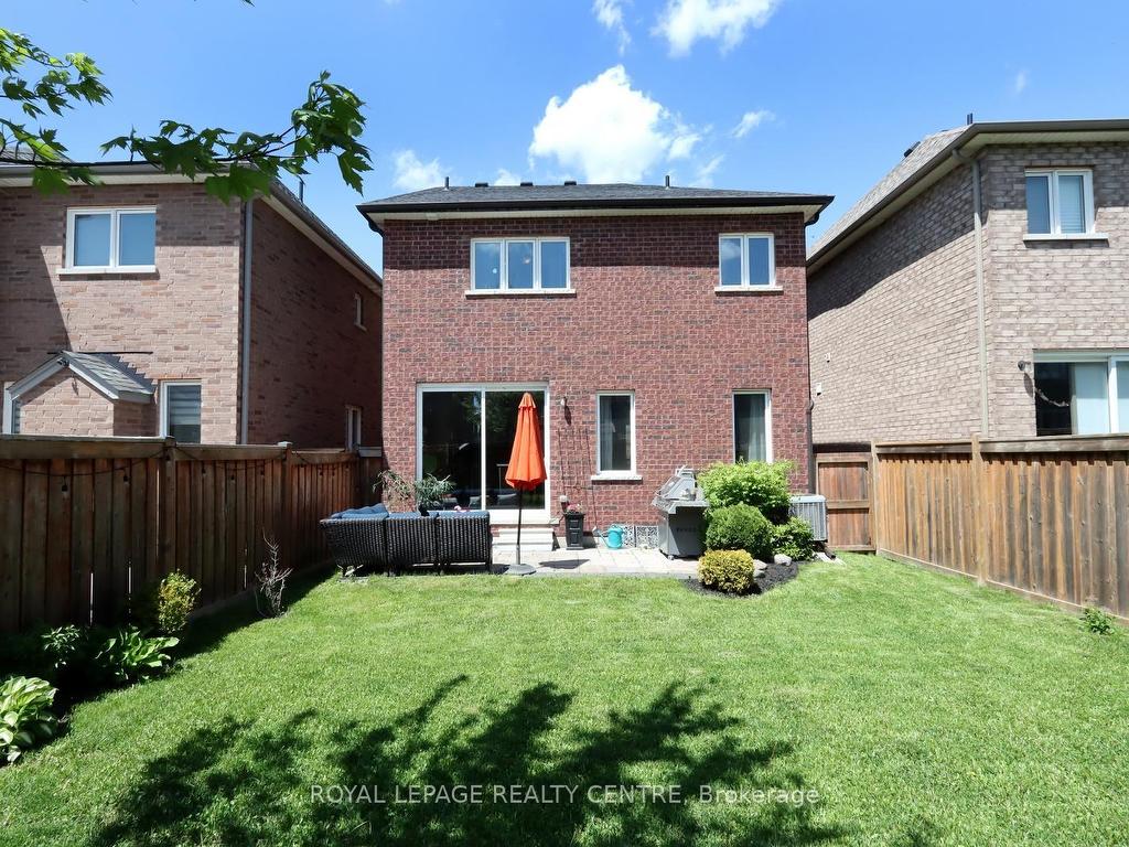 









41


Holt

Drive,
New Tecumseth,




ON
L9R 0H8

