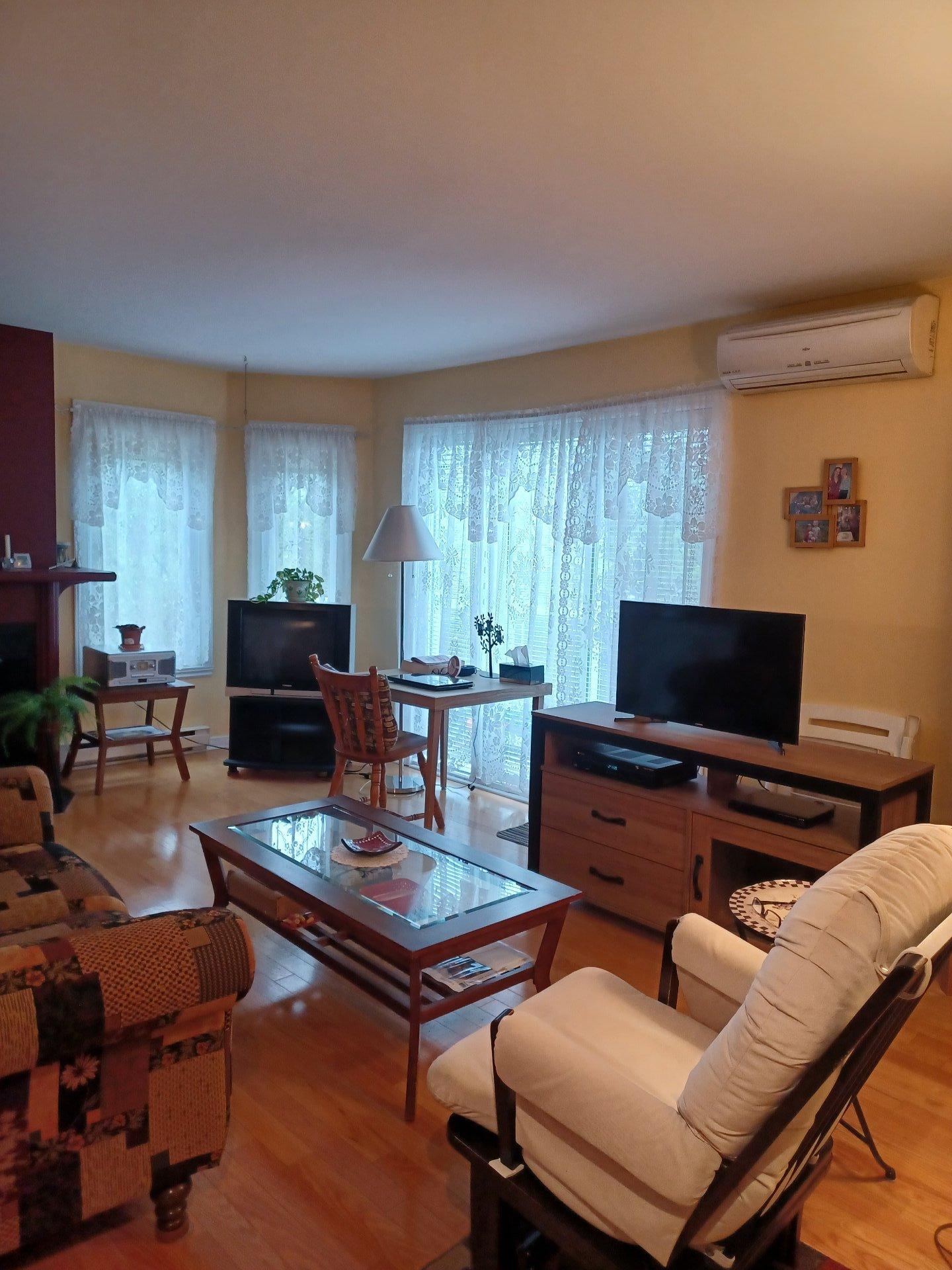 









39


Av. Joubert

, 108,
Candiac,




QC
J5R5T8

