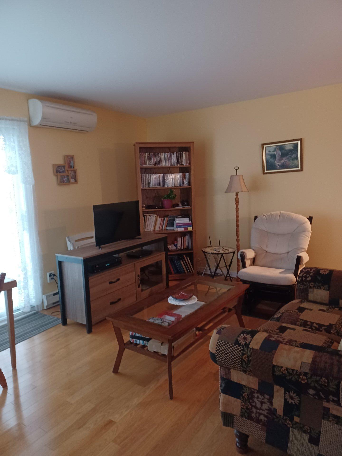 









39


Av. Joubert

, 108,
Candiac,




QC
J5R5T8

