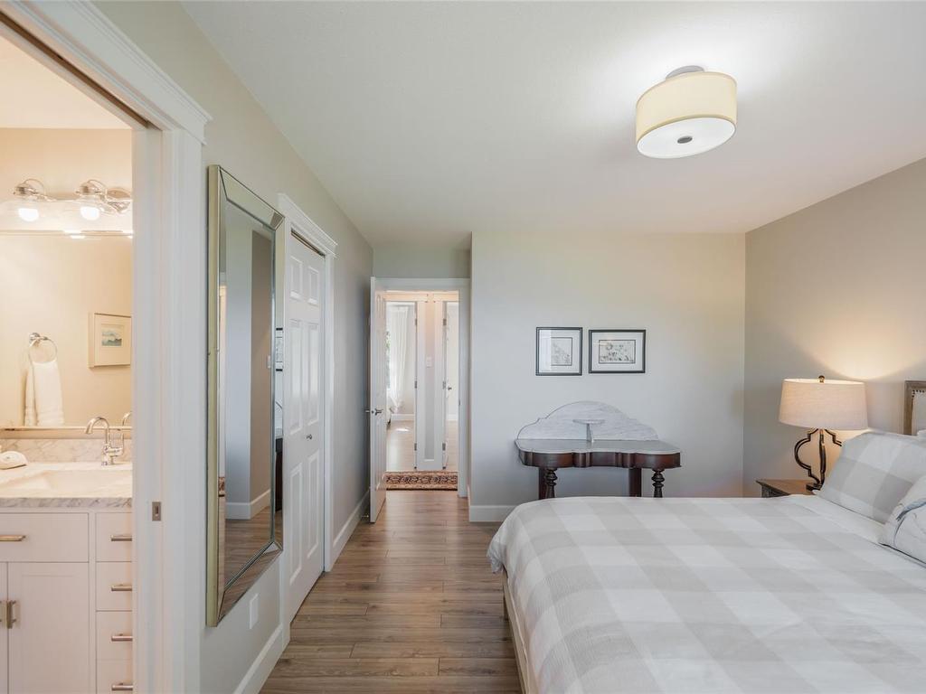 









428


Dogwood

St North,
Parksville,




BC
V9P 1C6

