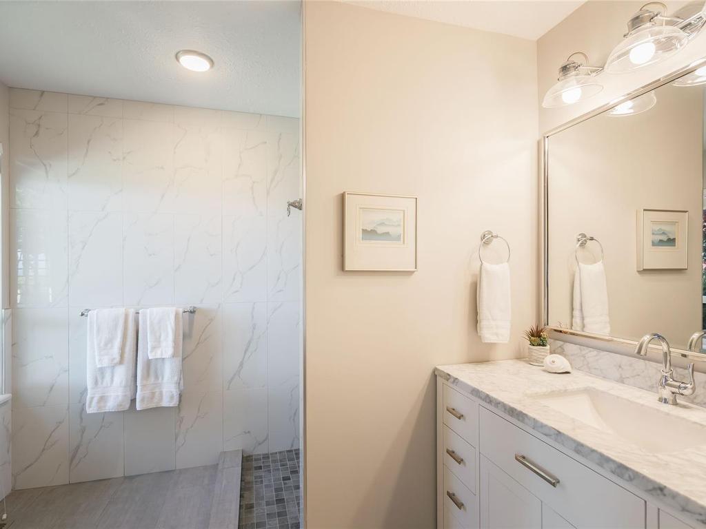 









428


Dogwood

St North,
Parksville,




BC
V9P 1C6

