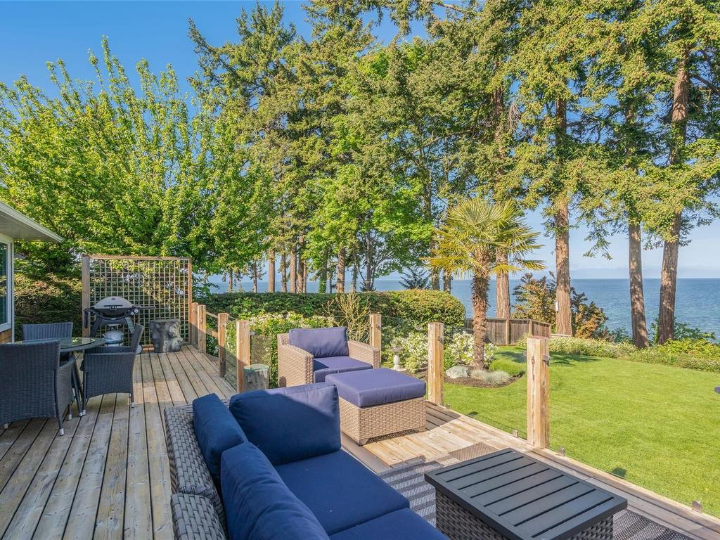 









428


Dogwood

St North,
Parksville,




BC
V9P 1C6

