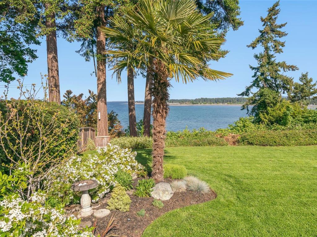 









428


Dogwood

St North,
Parksville,




BC
V9P 1C6

