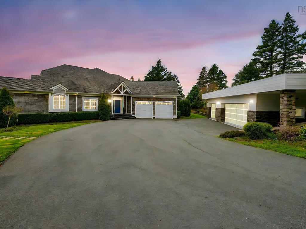 












56 Oceansea Drive

,
Glen Margaret,




NS
B3Z 3G4

