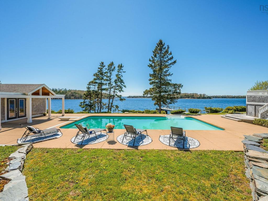 












56 Oceansea Drive

,
Glen Margaret,




NS
B3Z 3G4

