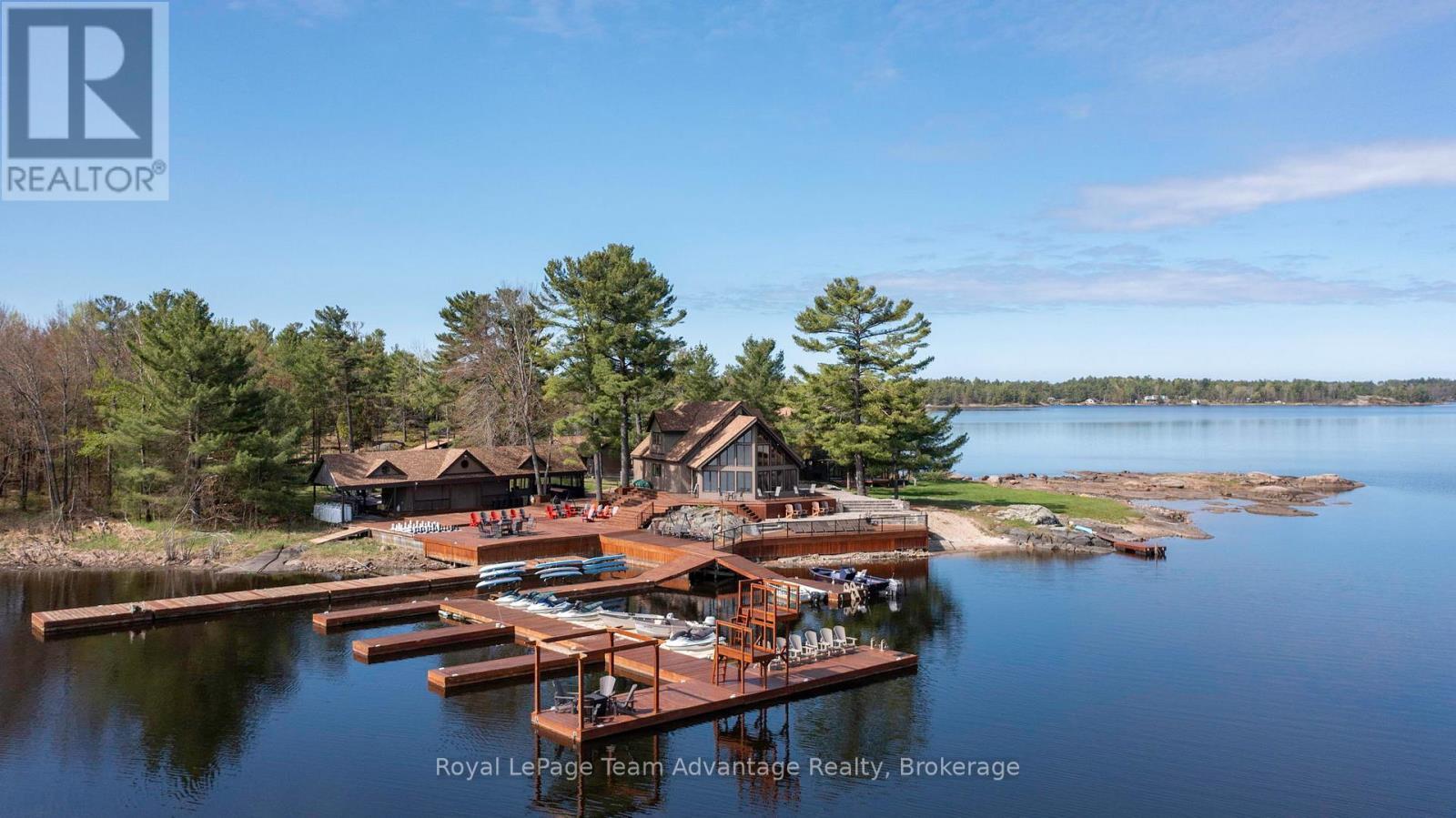 












3 A20 ISLAND

,
The Archipelago (Archipelago North),




Ontario
P0G1K0

