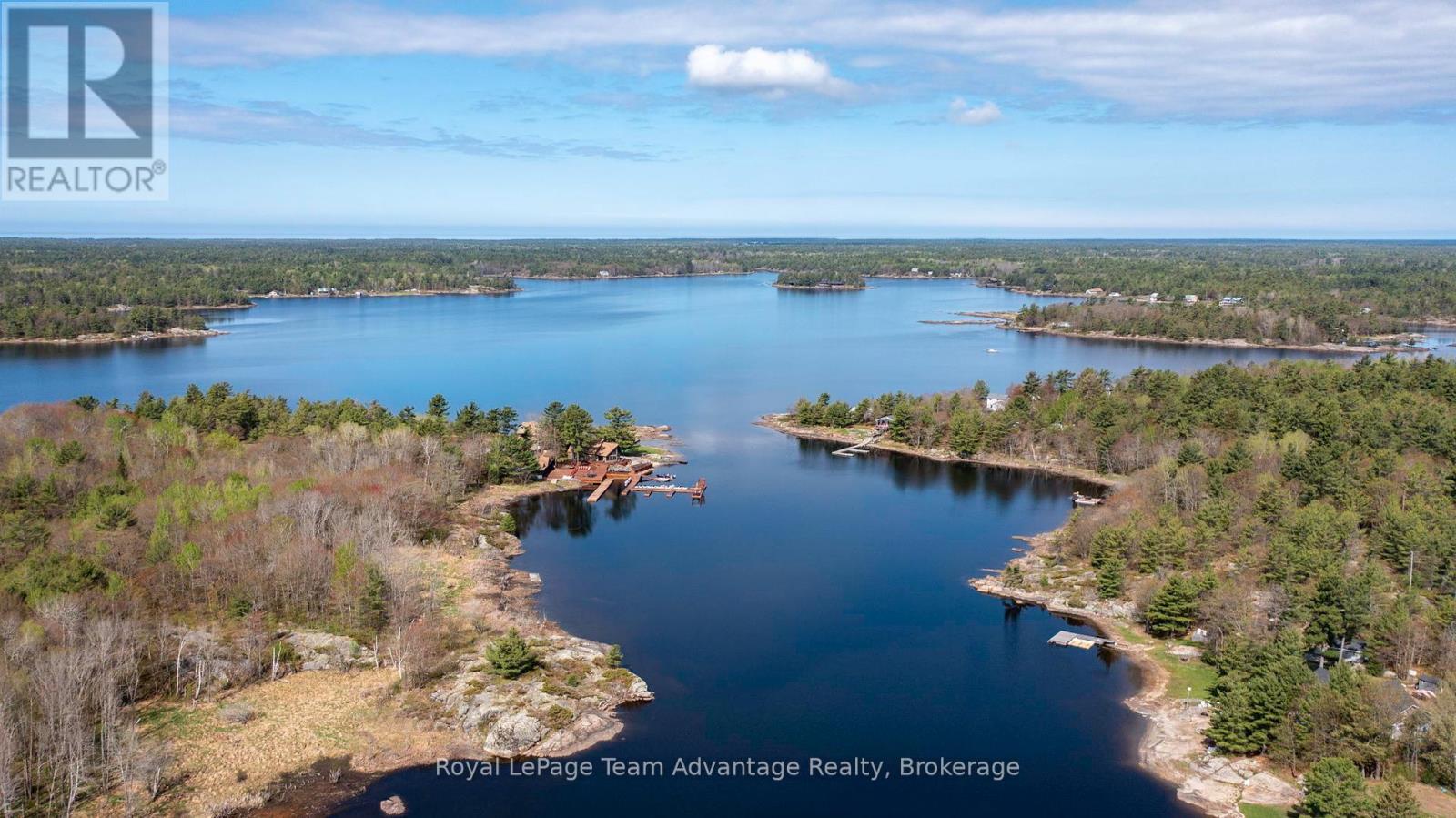 












3 A20 ISLAND

,
The Archipelago (Archipelago North),




Ontario
P0G1K0

