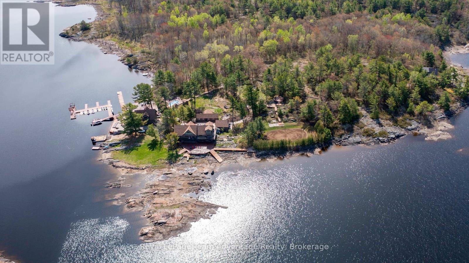 












3 A20 ISLAND

,
The Archipelago (Archipelago North),




Ontario
P0G1K0


