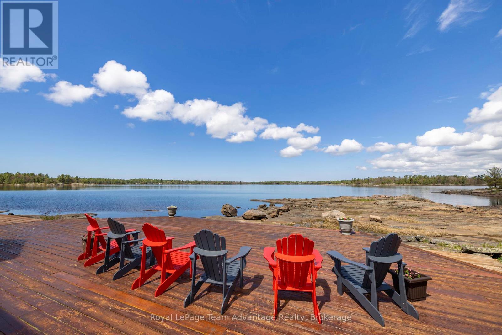 












3 A20 ISLAND

,
The Archipelago (Archipelago North),




Ontario
P0G1K0

