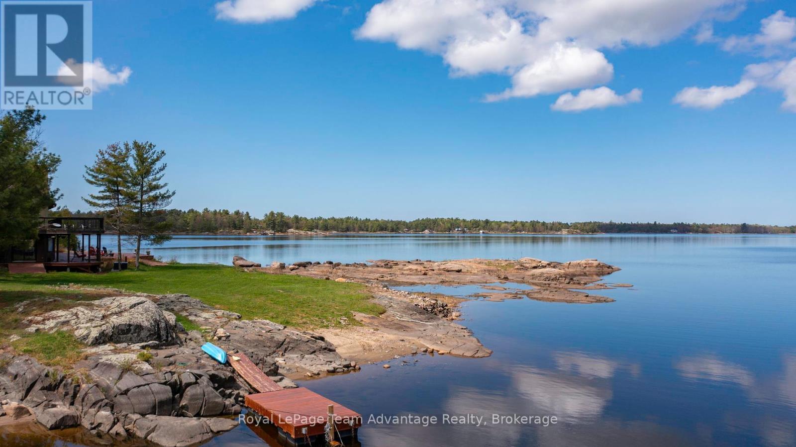












3 A20 ISLAND

,
The Archipelago (Archipelago North),




Ontario
P0G1K0


