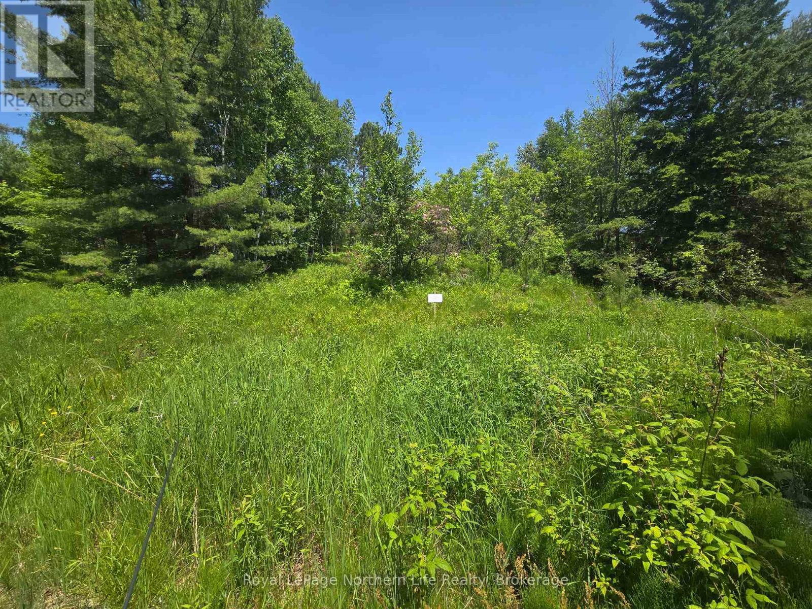 












300 TWIN LAKES ROAD

,
North Bay (Birchaven),







Ontario
P1B8J5

