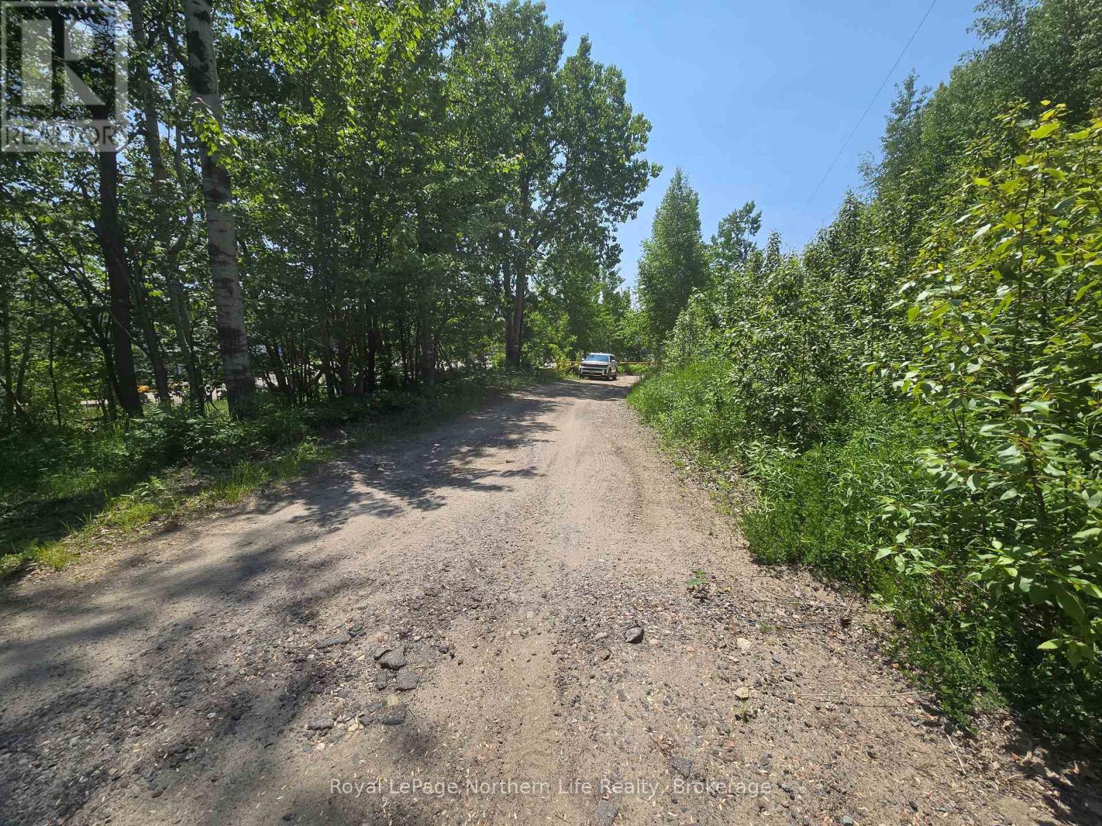 












300 TWIN LAKES ROAD

,
North Bay (Birchaven),







Ontario
P1B8J5

